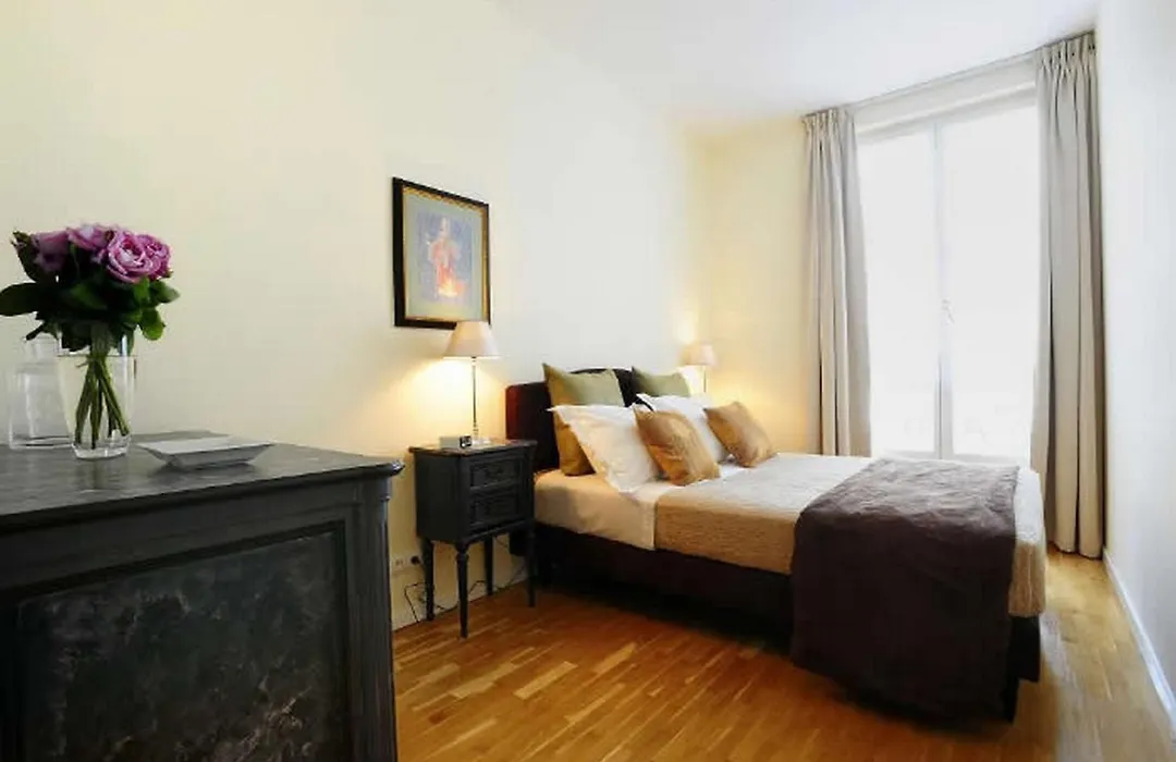 Appartements Caumartin 64-1